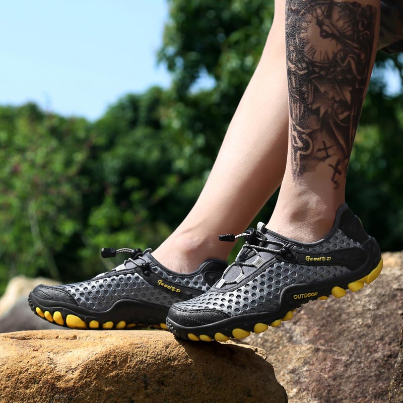 trekking mountain mens sports  - đánh giá và giá Luxury Lifestyle Japan