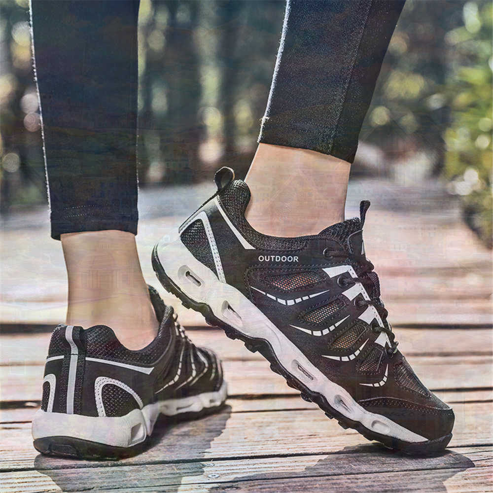 Sumer Round Tip Silver Sneaker - đánh giá và giá Luxury Lifestyle Shorts